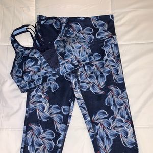 Never Been Worn Champion Workout Set